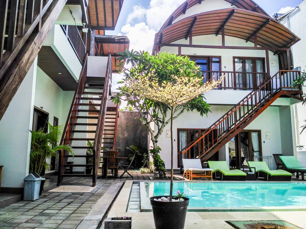 Naturela Hotell Uluwatu Exteriör bild